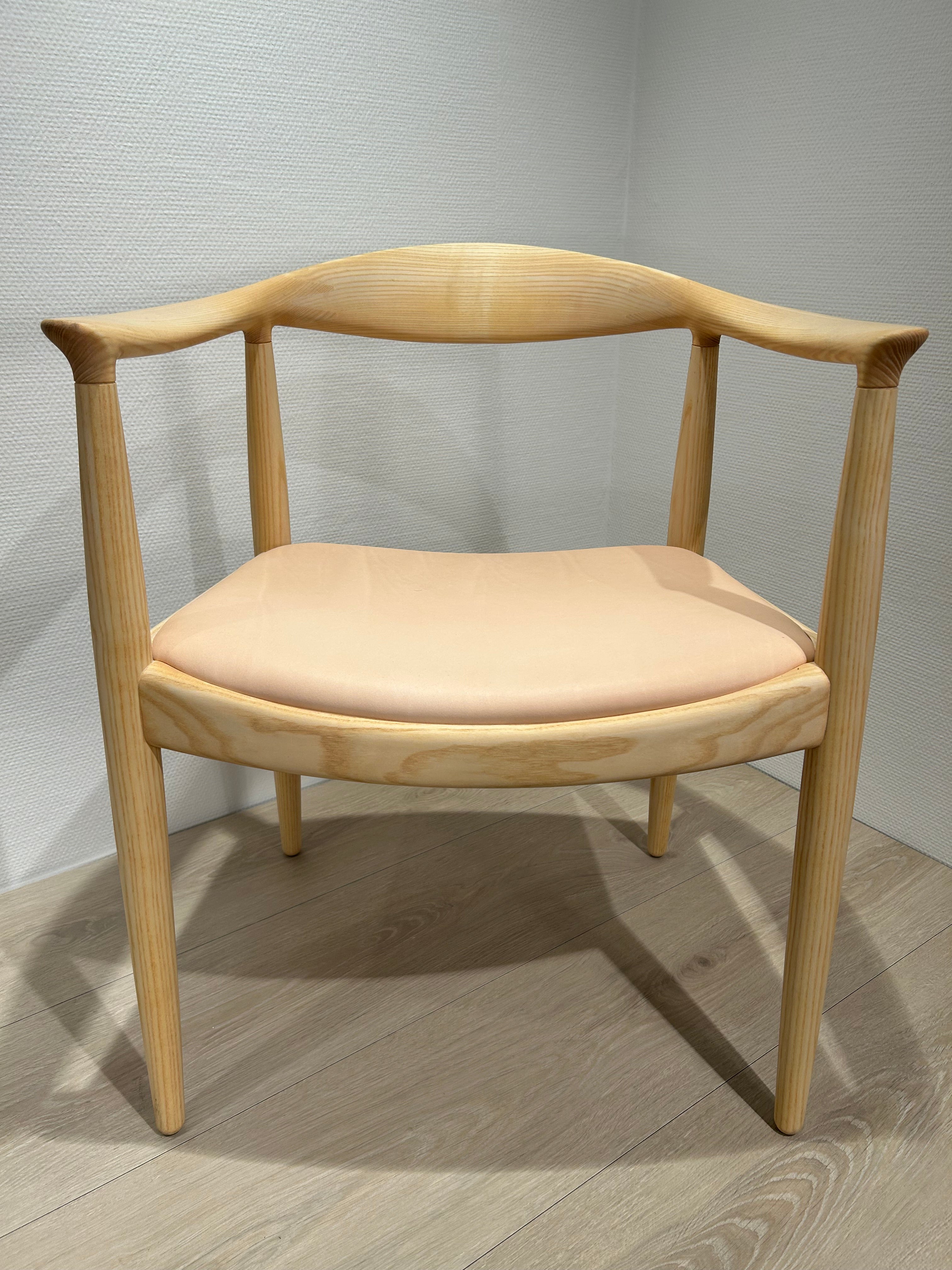 Ny PP503 The Chair af Hans J. Wegner i (asketræ)